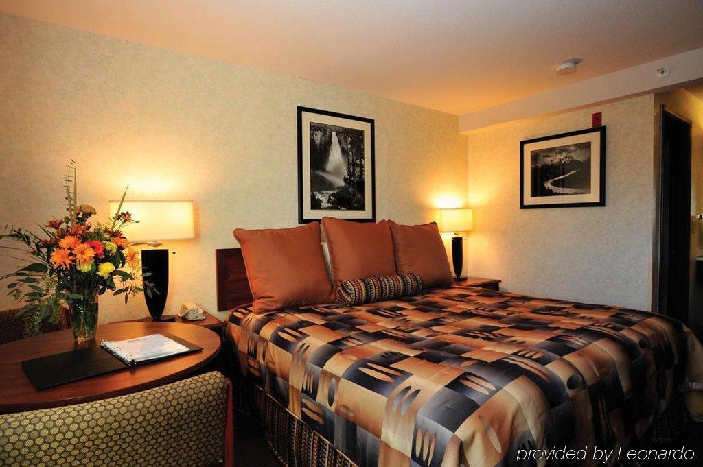 Ramada By Wyndham Medford Airport North Motel Quarto foto