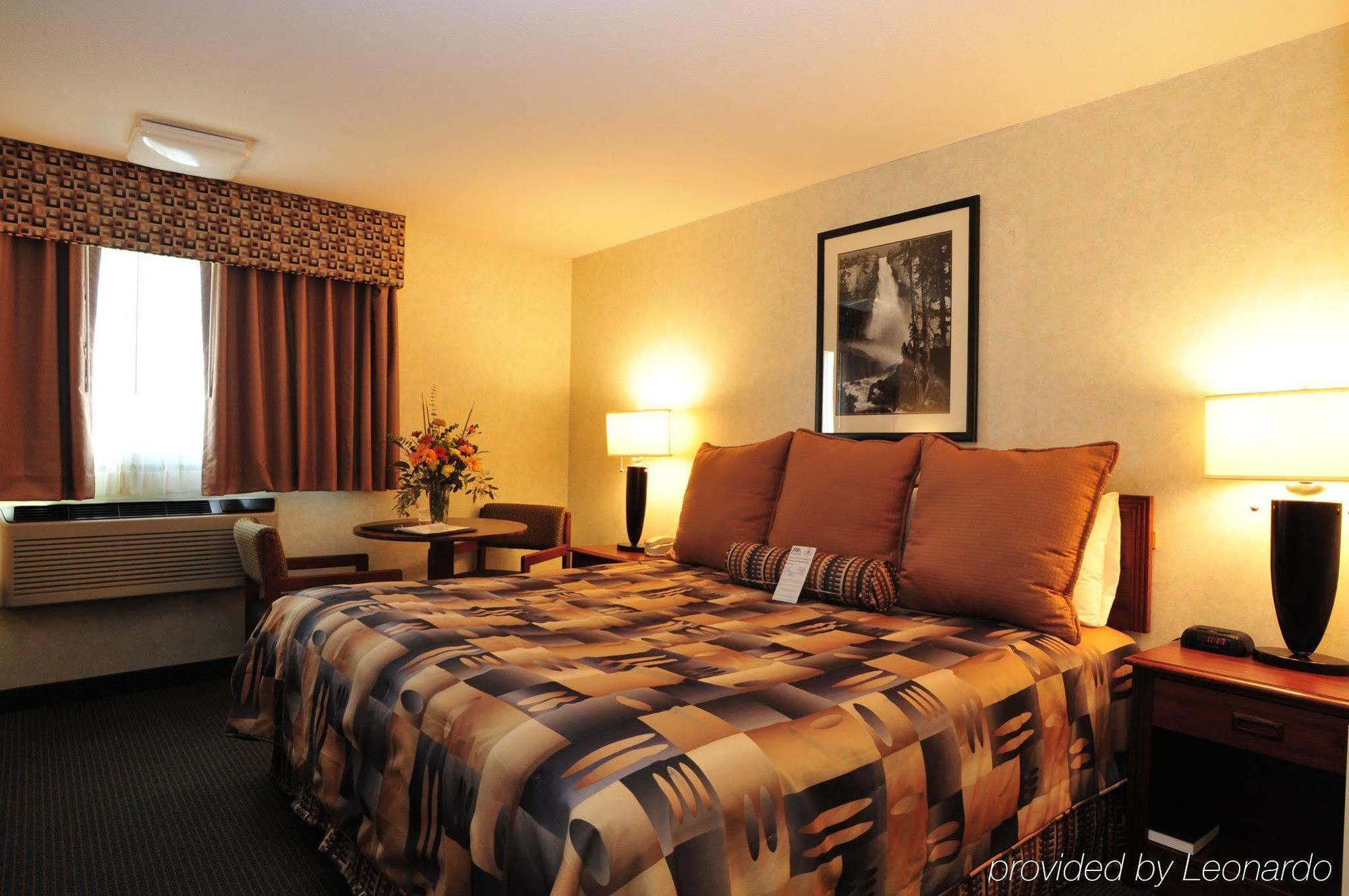 Ramada By Wyndham Medford Airport North Motel Quarto foto