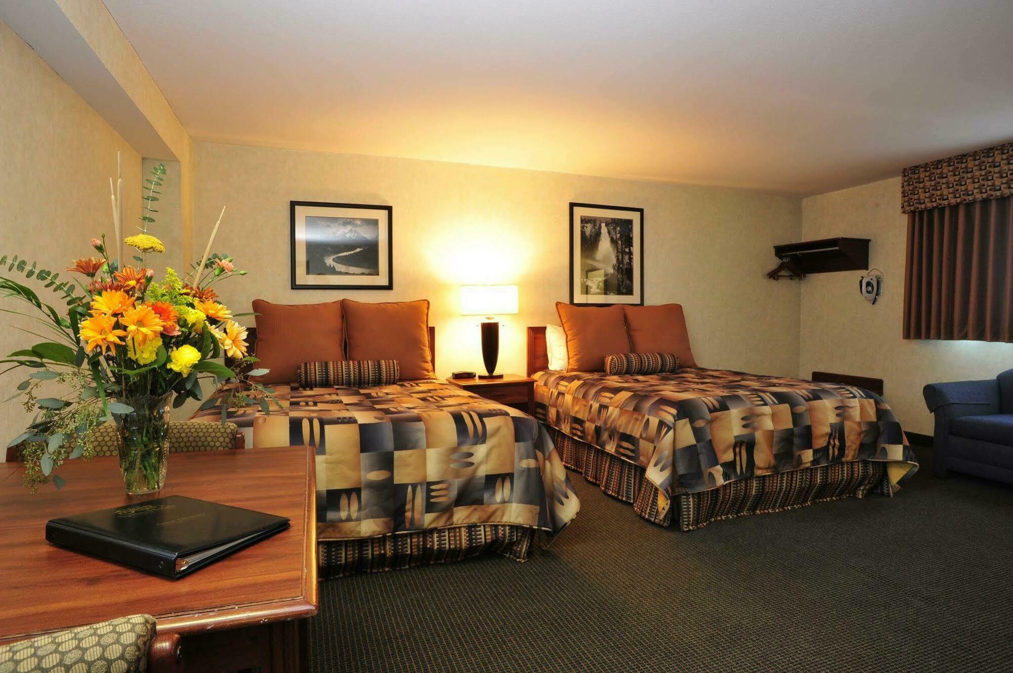 Ramada By Wyndham Medford Airport North Motel Quarto foto